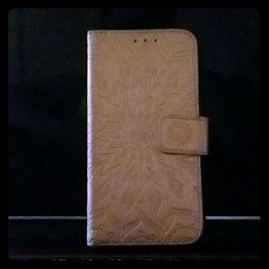 Samsung Galaxy J3 (2016) Rose Gold Wallet Case